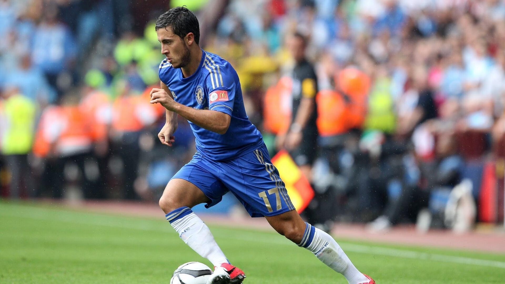 伤停名单出炉,主力中场缺阵,伤停补时进球的概率